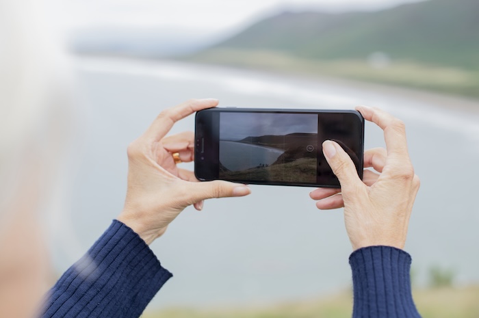 Tips Memotret dengan Smartphone: Rahasia Foto Keren ala Profesional Tanpa Kamera Mahal