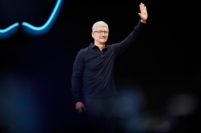 Apple Dilaporkan Bersiap Ganti Tim Cook Tahun Depan, John Ternus Jadi Kandidat Terkuat