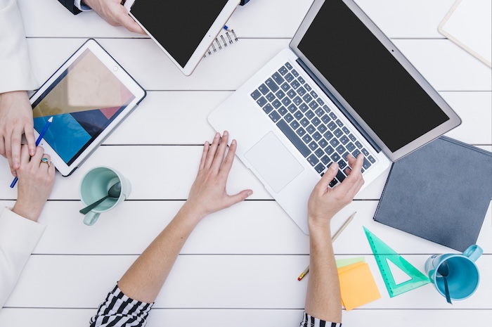 Kreator Konten Makin Mengandalkan AI, tapi Terlalu Banyak Alat Digital Justru Hambat Produktivitas