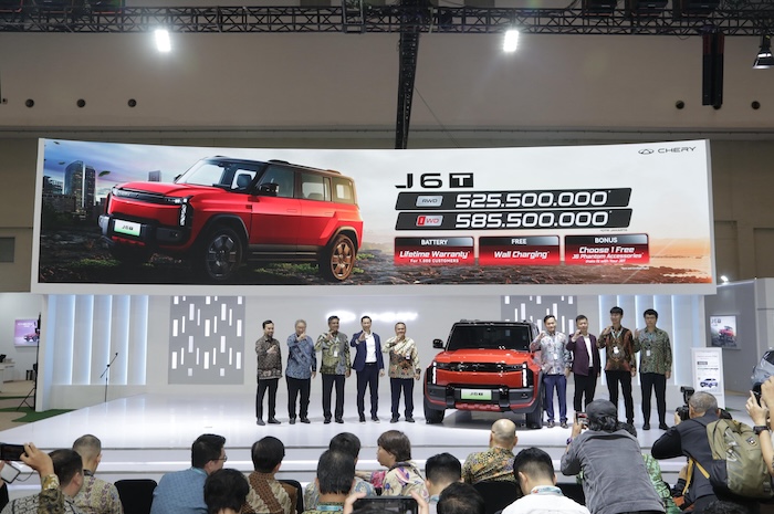 Harga Chery J6T Akhirnya Resmi Terungkap di GJAW 2025, Simak lagi Keunggulan SUV Listrik Premium Ini