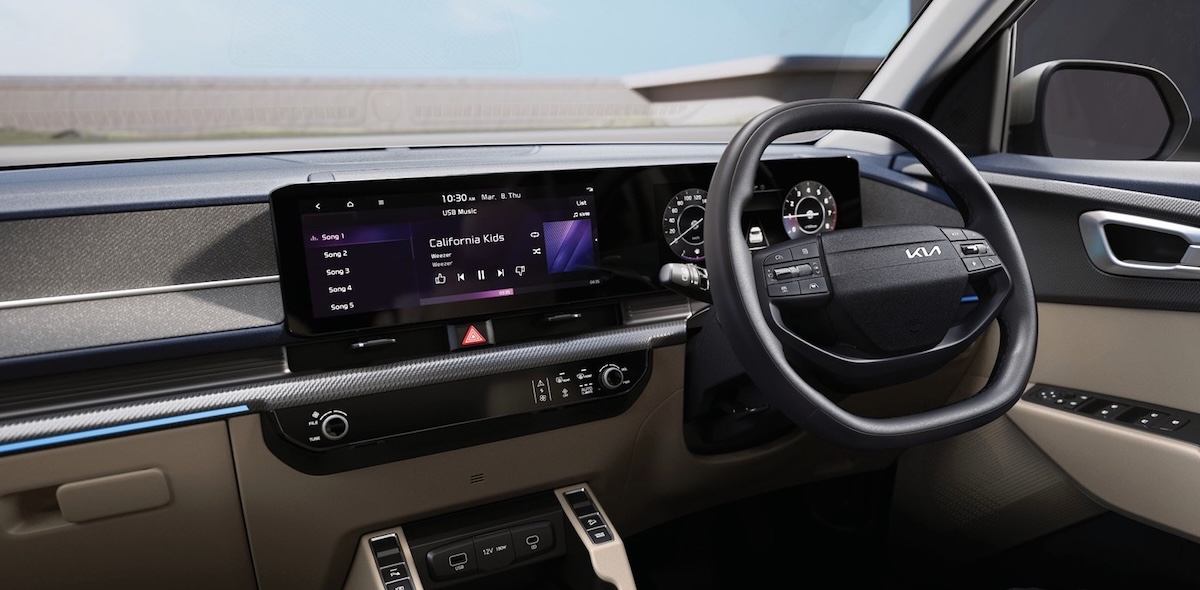 Kia All New Carens Tampil dengan Desain Progresif dan Kabin Canggih Jadi Andalan MPV Keluarga Modern