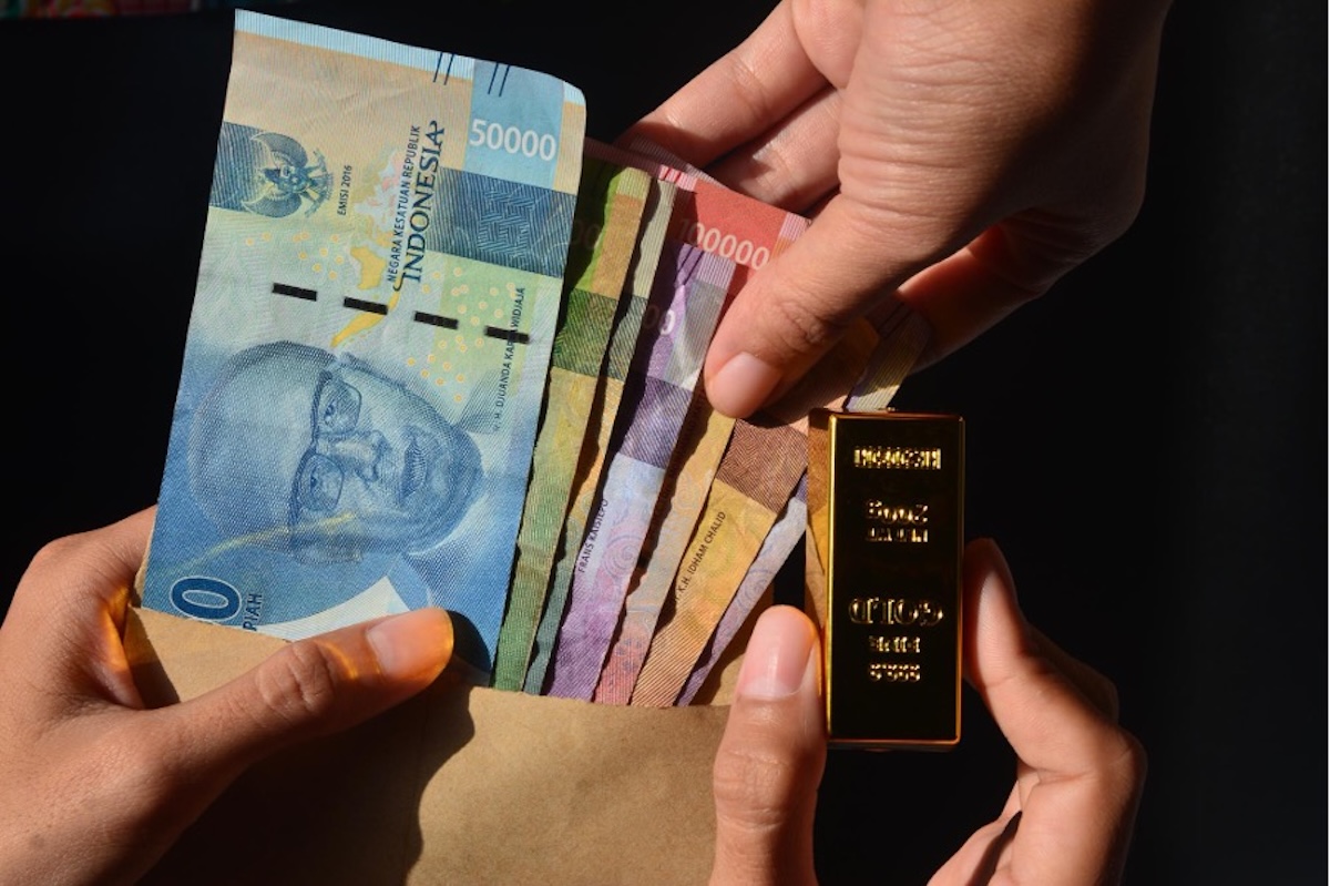 Inilah 4 Dampak Pelemahan Rupiah terhadap Investasi Emas