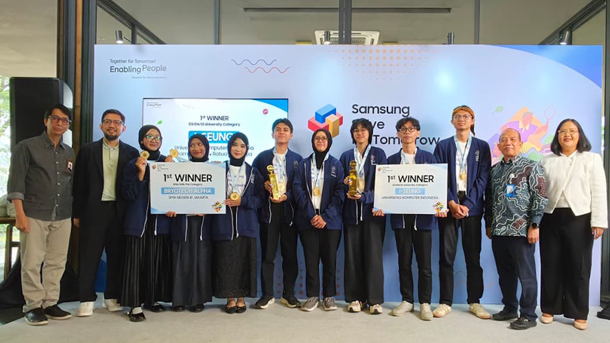 Dinding Lumut Penyaring Polusi dan AI untuk Tunanetra Juarai Samsung Solve for Tomorrow 2026